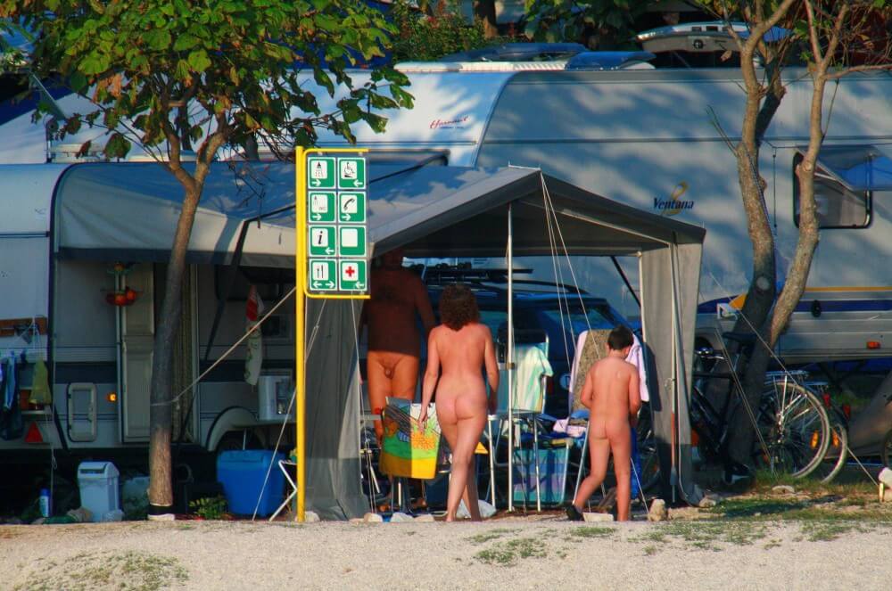 Ula FKK Camping photo gallery - Nudism and natural harmony