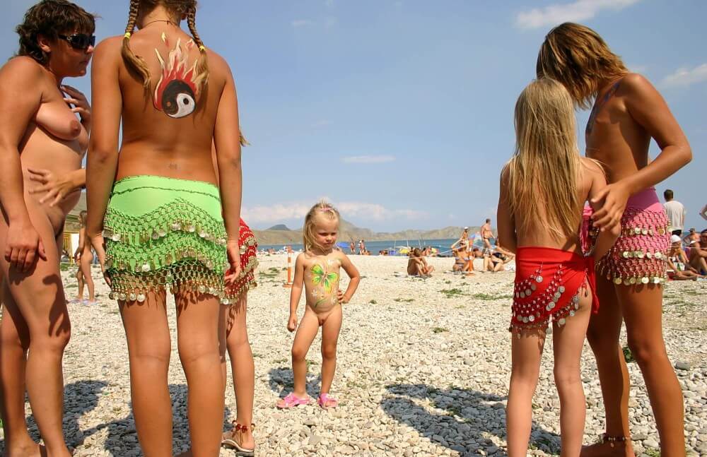 Pageant Model Profile One pics - Many beautiful people without clothes