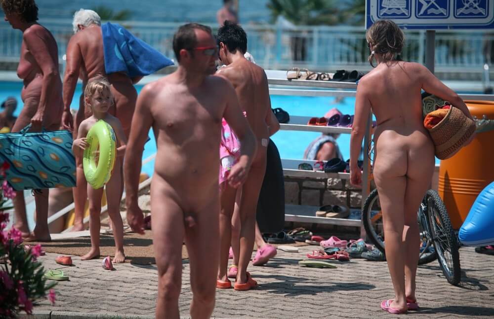 Daytime Nudists Chill Out photos - Nudism and naturism are based on naturalness and acceptance of ones body