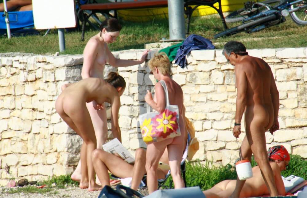 Nude Duet Girls Rail Climb Photo Set - In naturism, sincerity and honesty are valued
