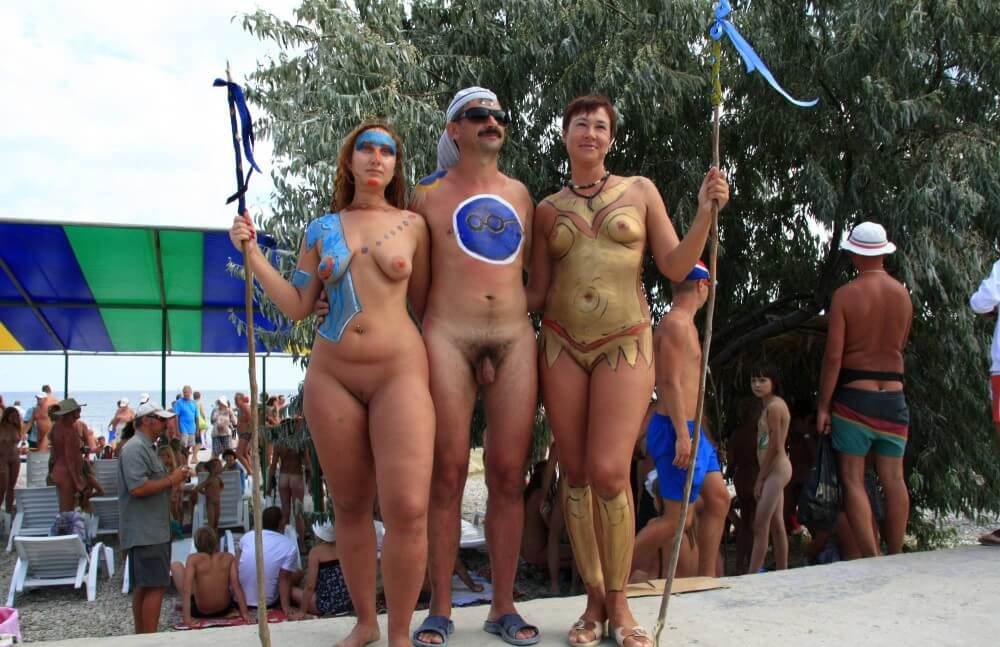 Three Painted Girl Poses pics - Nature provides energy and inspiration for the practice of naturism and nudism