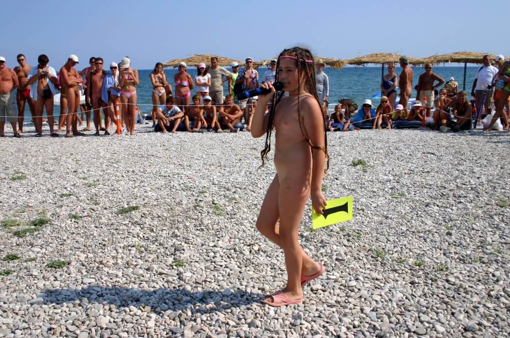 Naturist Mic Speech photos - Naturists are open to new ideas and experiences