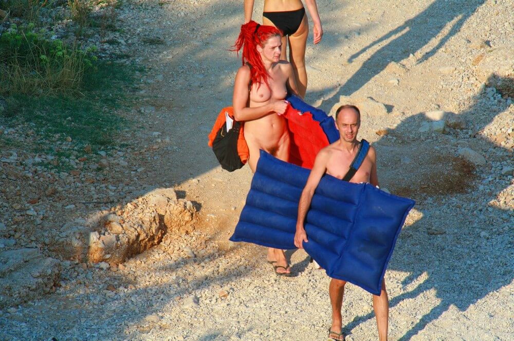 Ula FKK Red Hairstyle Girl pics - Nudism and naturism are based on naturalness and acceptance of ones body