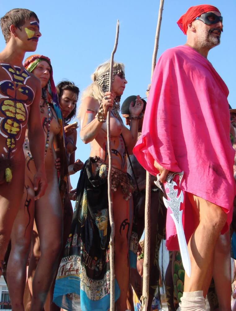 Neptune Day Mountain Top pics - Promoting nudism to the masses
