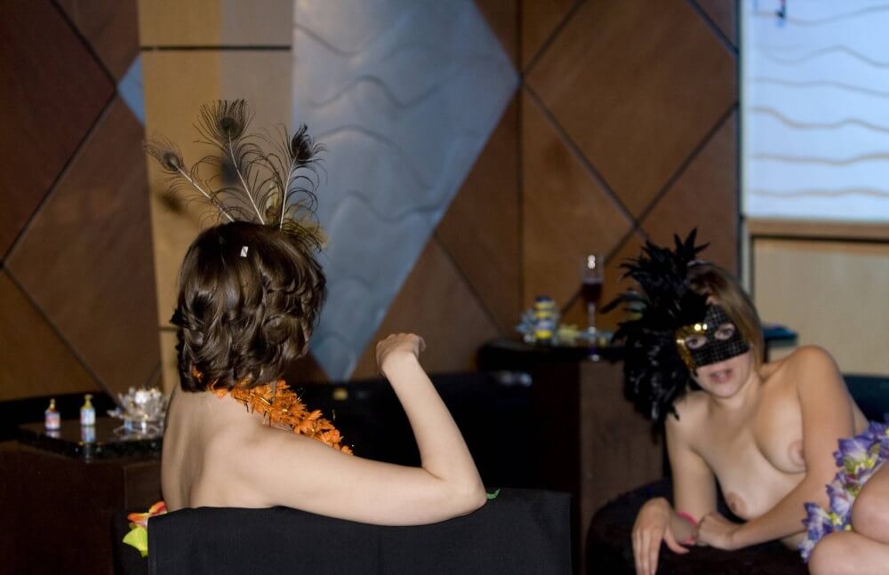 Masquerade Lounging photos - Simplicity is an important part of naturists lives