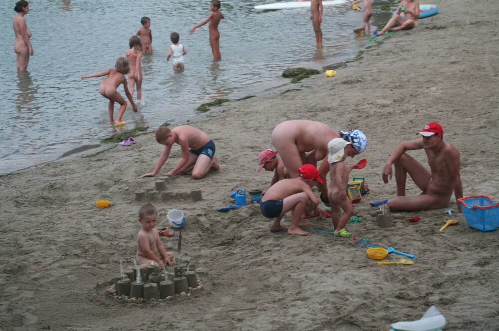 Nude Mom Nurture Series photos - Naturists view nudity as a philosophy of life
