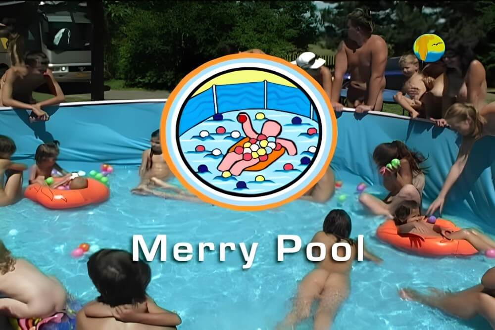 Naturist Freedom: Merry Pool - Nudism helps overcome complexes and fears