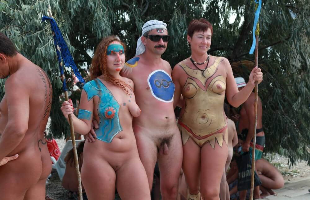 Neptune Step Relaxations pics - The naked body is an expression of freedom