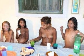 Family Events Pictures # 1 - Naturism teaches respect for ones body and its beauty