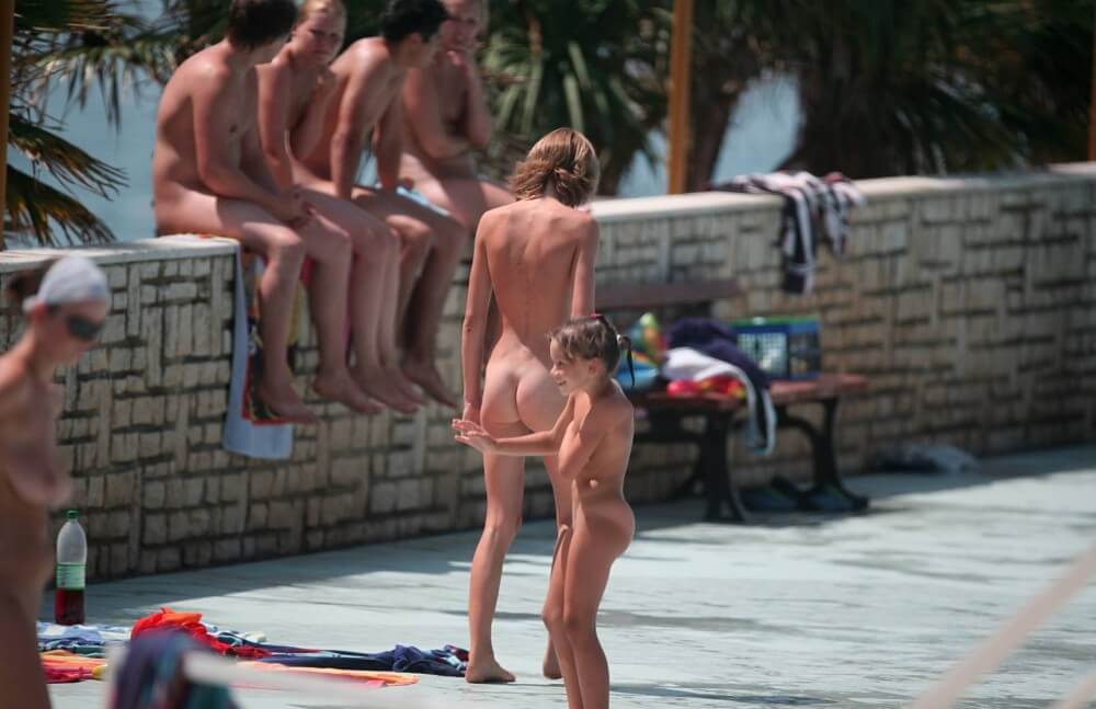 Ledge Group Naturists pics - Social Nudism Around the World