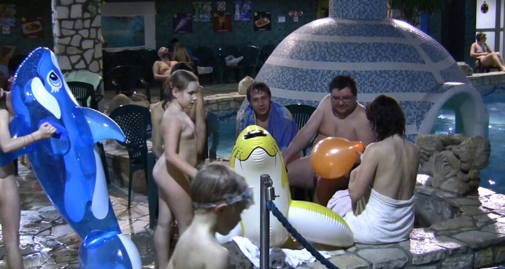 Grassy Outdoor Fitness Full HD - Naturist Club: Exclusive Content