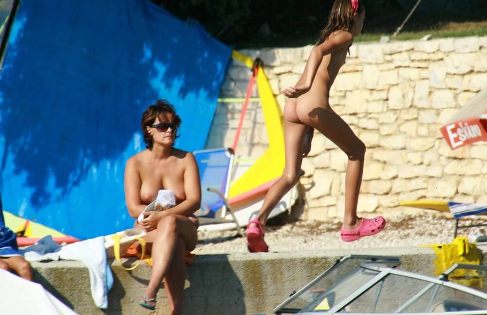 Bright Day Sun Tanning pics - It is a way to strengthen inner harmony and peace