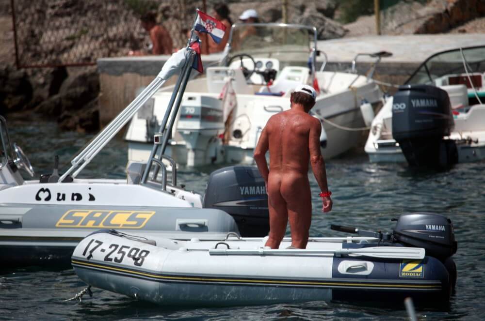 Boating and Floater Waters pics - The cult of nudity has not been forgotten