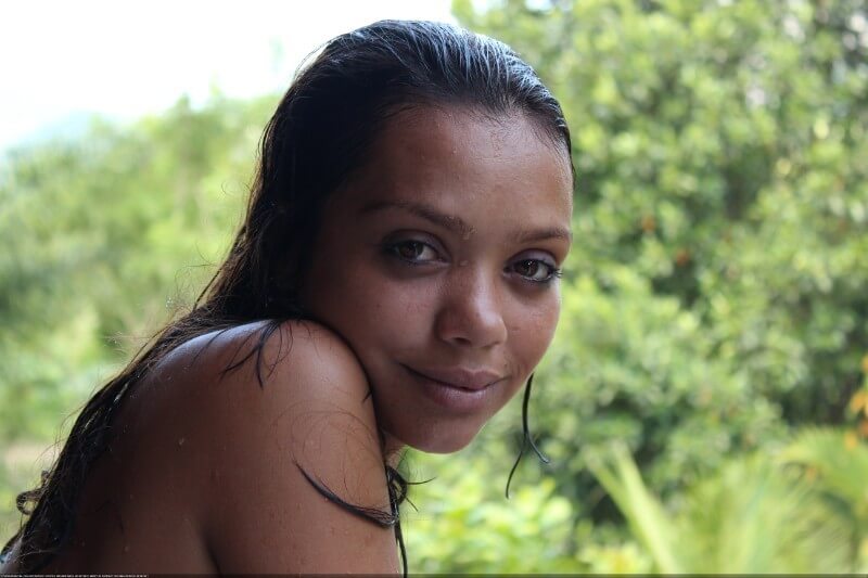 Tropical activities 1-25 gallery - The community of naturist movement supporters and their values