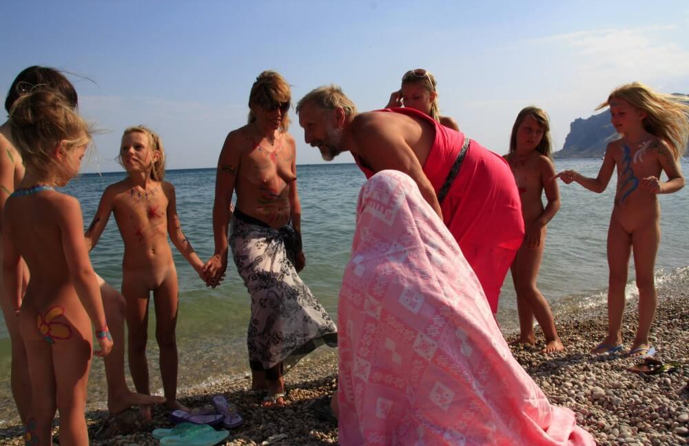 Water Drying Off pics - A nudist values inner balance and peace of mind