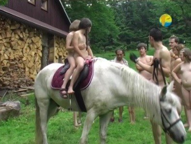 Naturist Freedom: In the Sun - Nudism and naturism help overcome prejudices and fears related to physical appearance