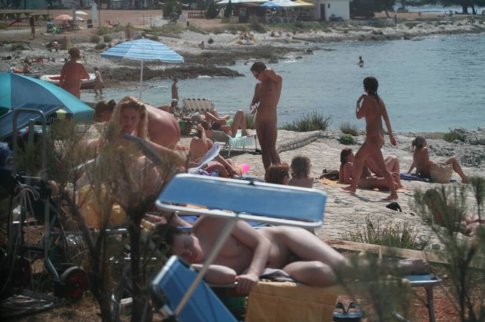 Nuda Beach Wide Outlook pics - Overcoming inhibitions is one of the goals of nudism