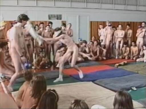 Helios Natura: Come and Play - Nature is the best home for a naturist
