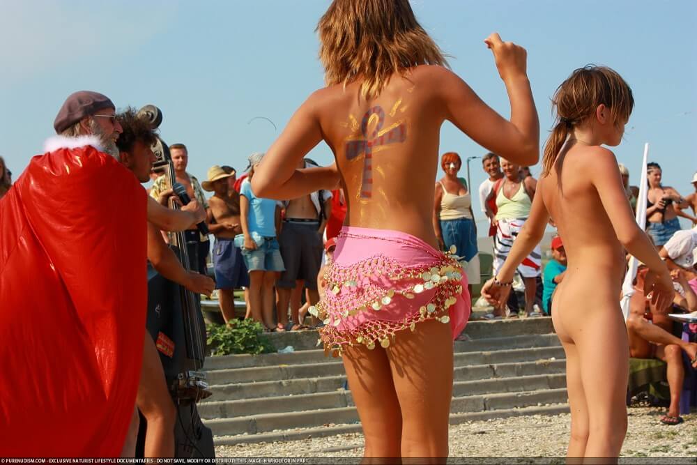 Colorful Carnival Dancing photos - The benefits of naturist vacations