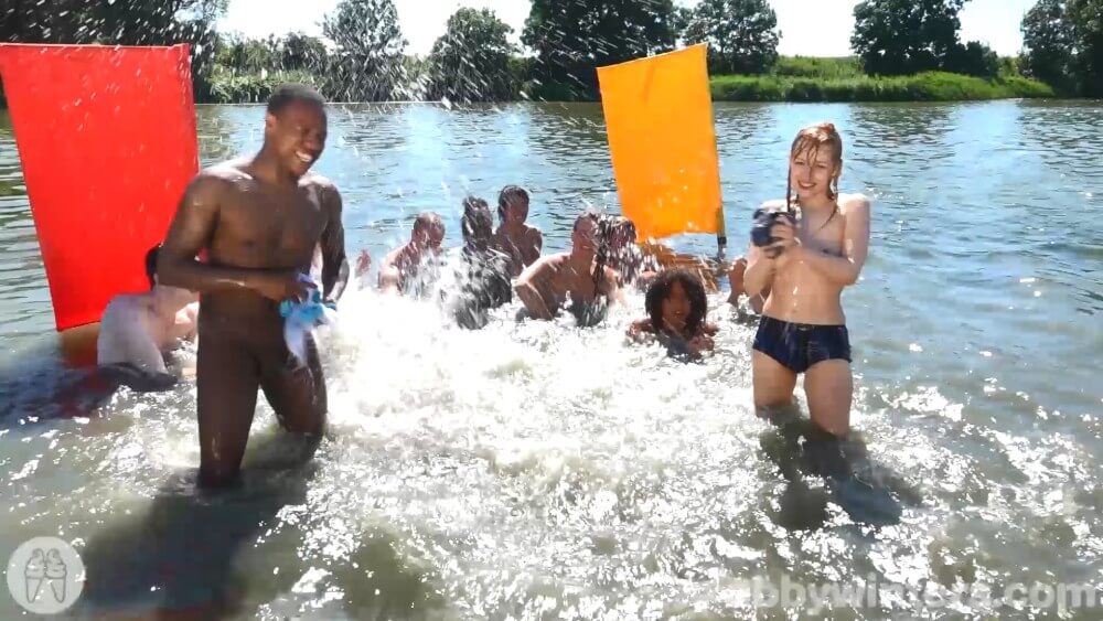 Abbywinters Beach games Full HD - Naturism teaches us to accept ourselves and others without embarrassment